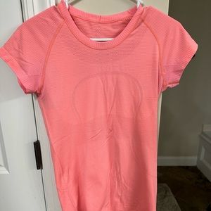 Lululemon Swift Tech Top